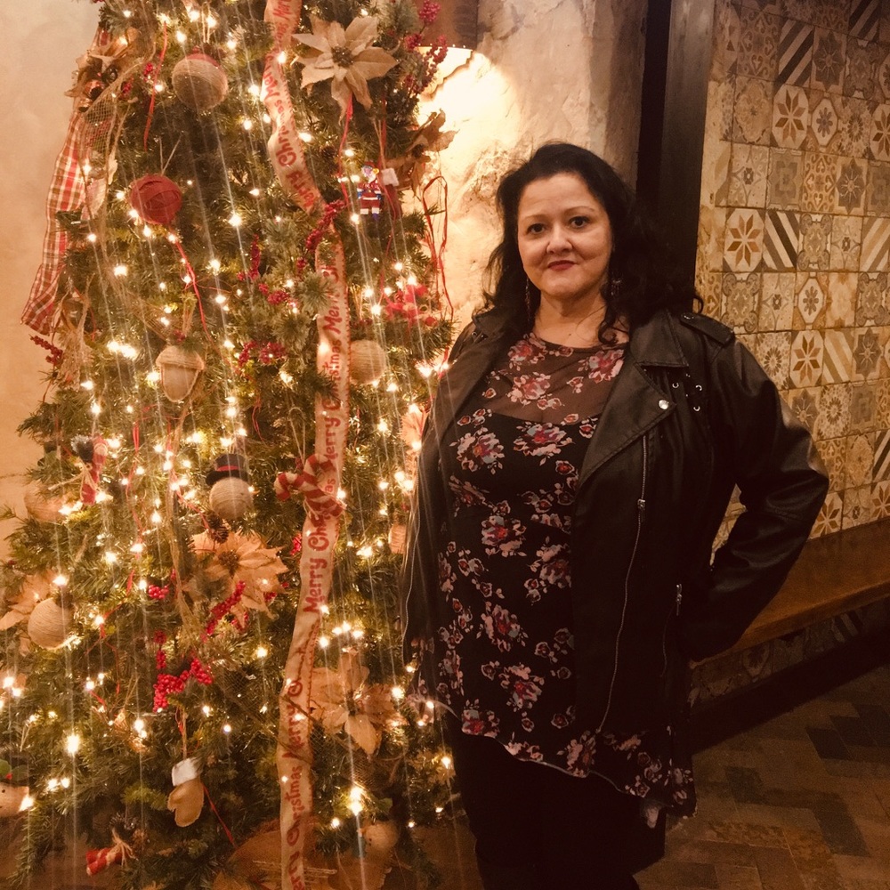 Meet your Posher, Lynnette